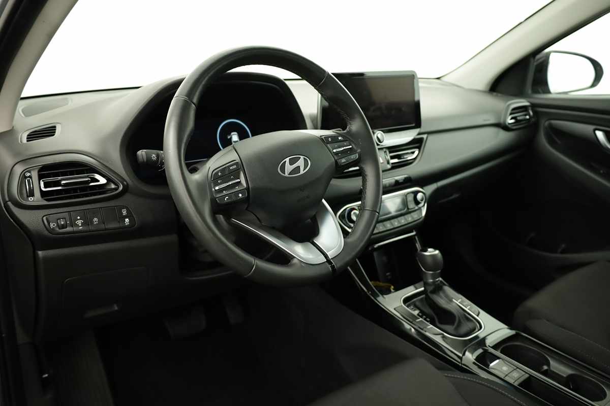 hyundai-i30-2025-gasolina-998cc