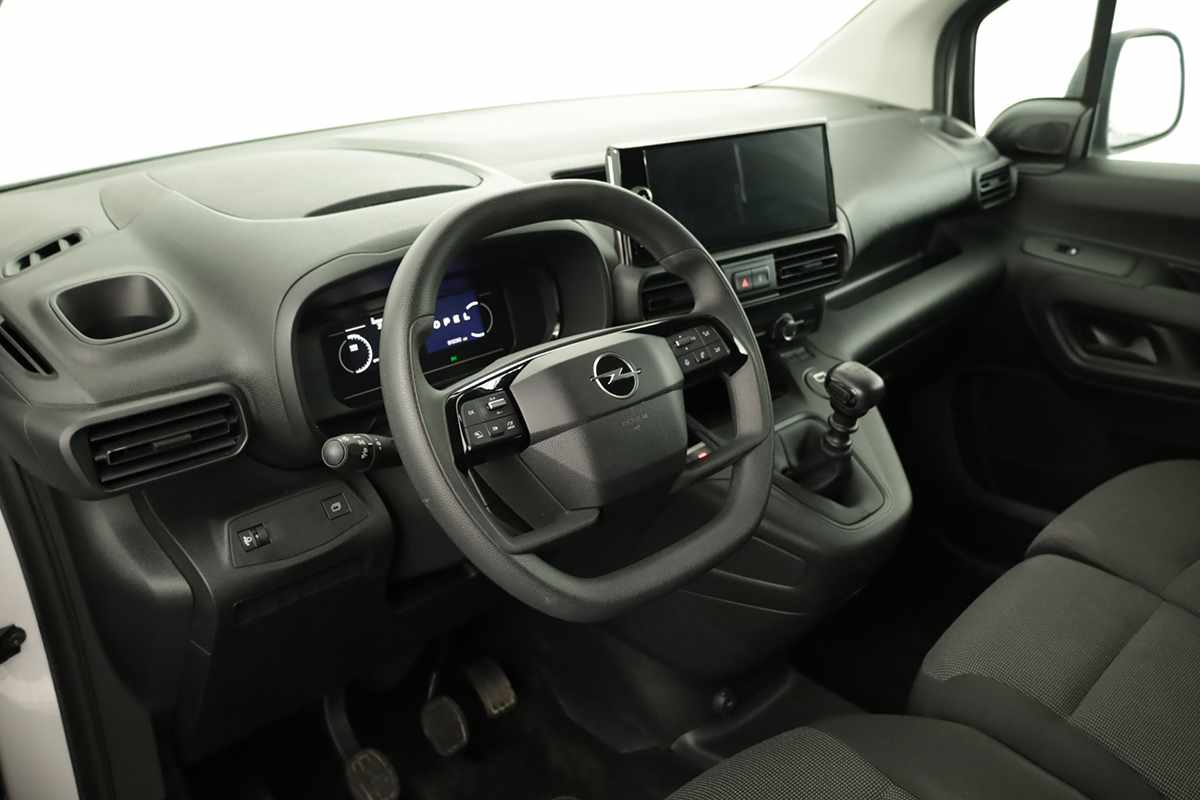 opel-combo-2024-diesel-1499cc