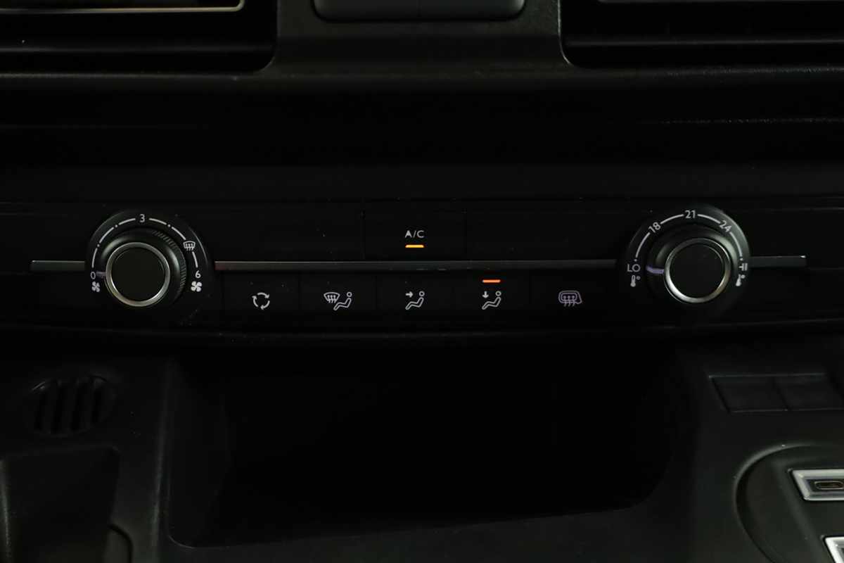 opel-combo-2024-diesel-1499cc