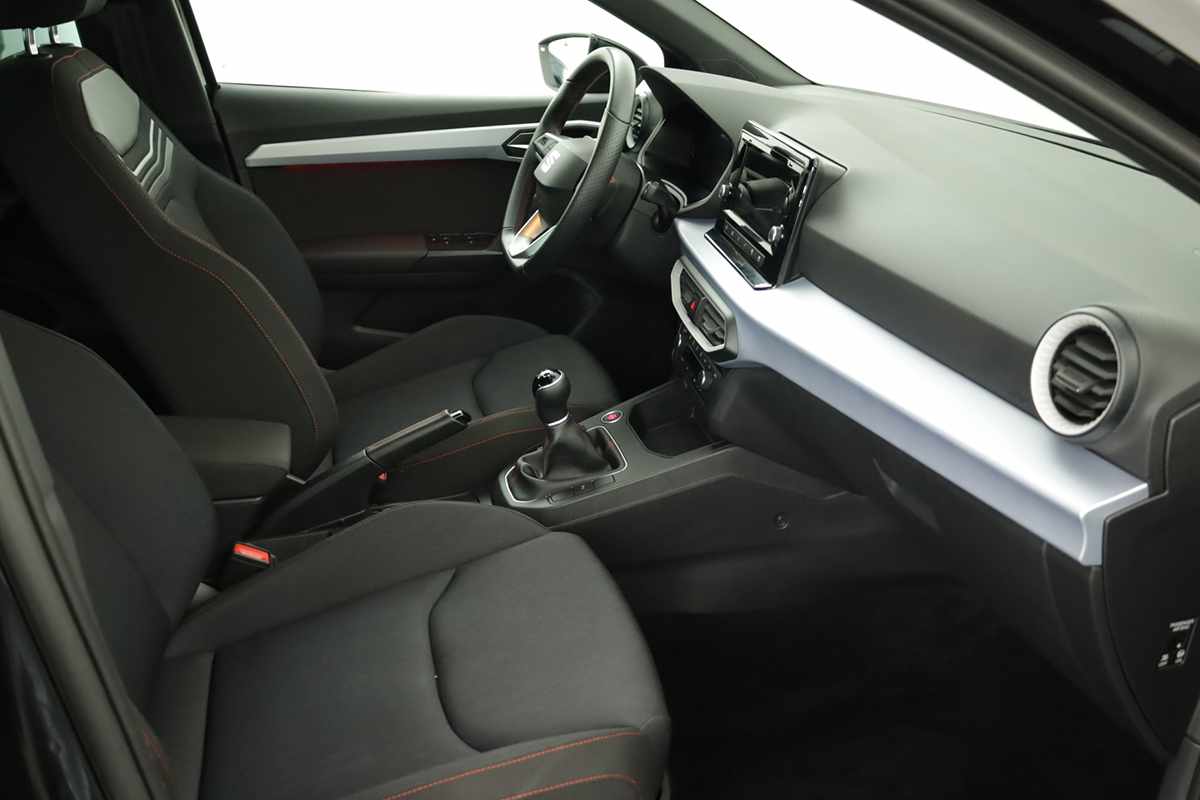 seat-ibiza-2025-gasolina-999cc