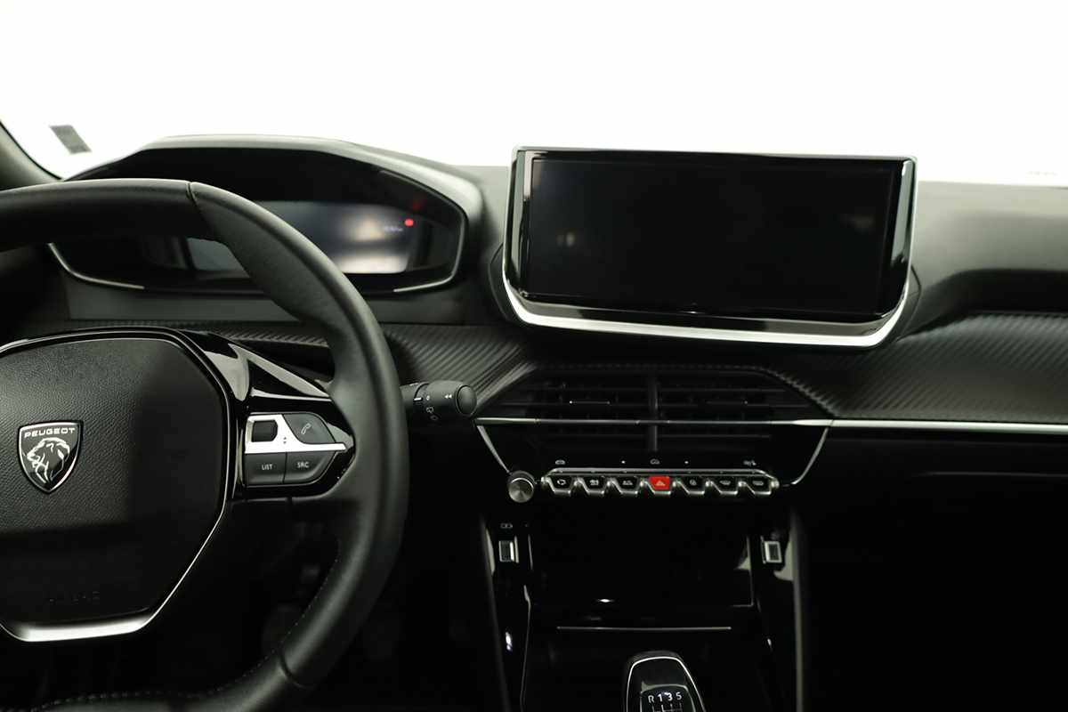 peugeot-2008-2025-gasolina-1199cc