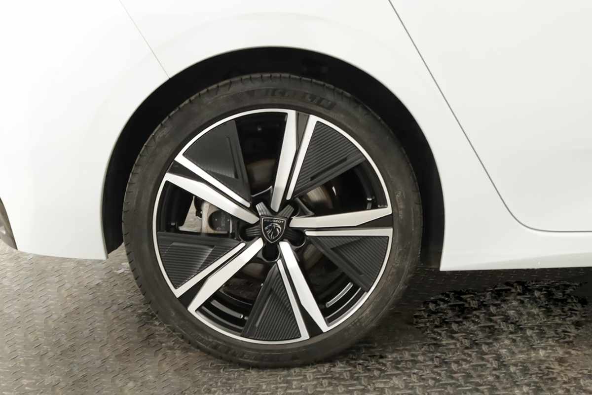 peugeot-308-2024-gasolina-1199cc
