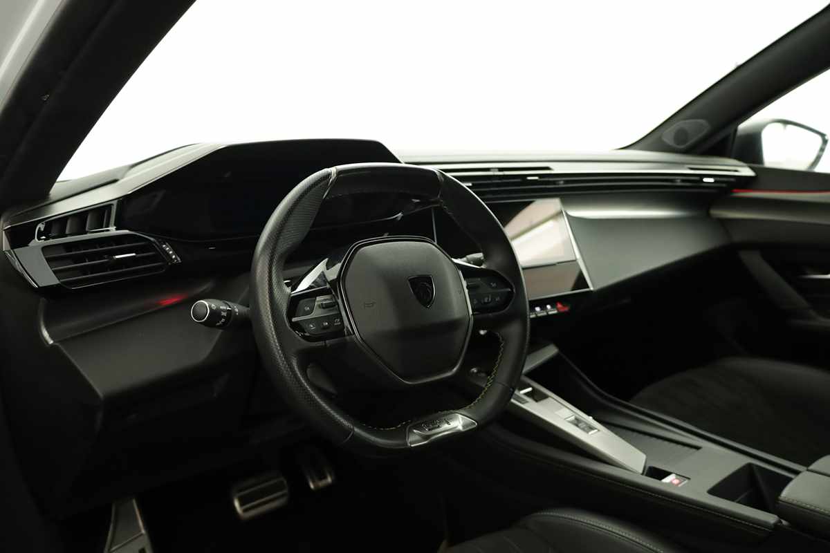peugeot-308-2024-gasolina-1199cc