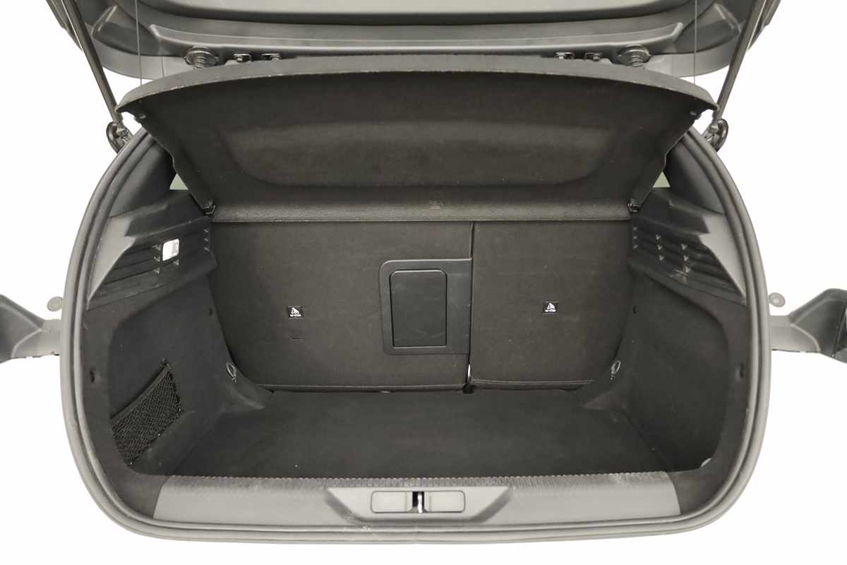 peugeot-308-2024-gasolina-1199cc