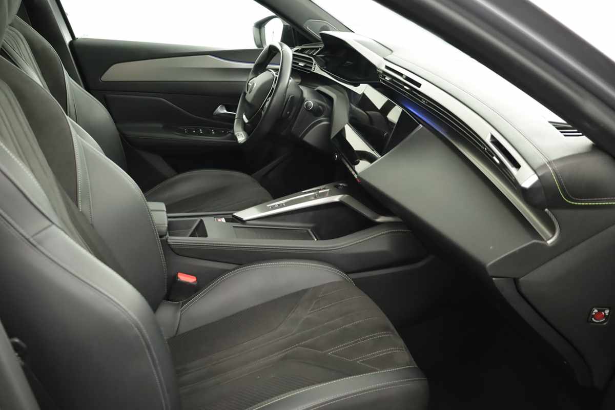 peugeot-308-2024-gasolina-1199cc