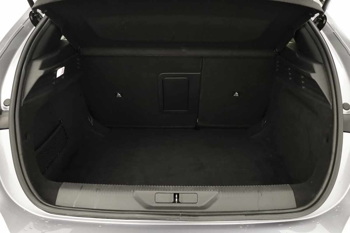 peugeot-308-2024-gasolina-1199cc