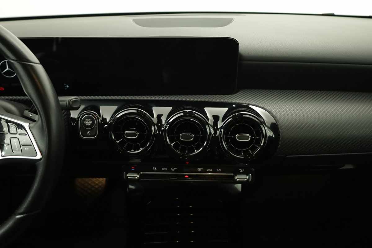 mercedes-benz-classe-a-2024-gasolina-1332cc