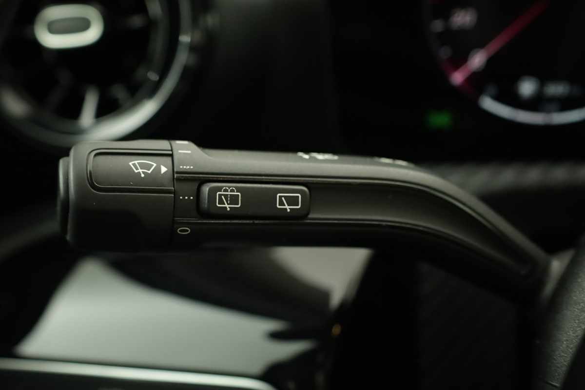 mercedes-benz-classe-a-2024-gasolina-1332cc