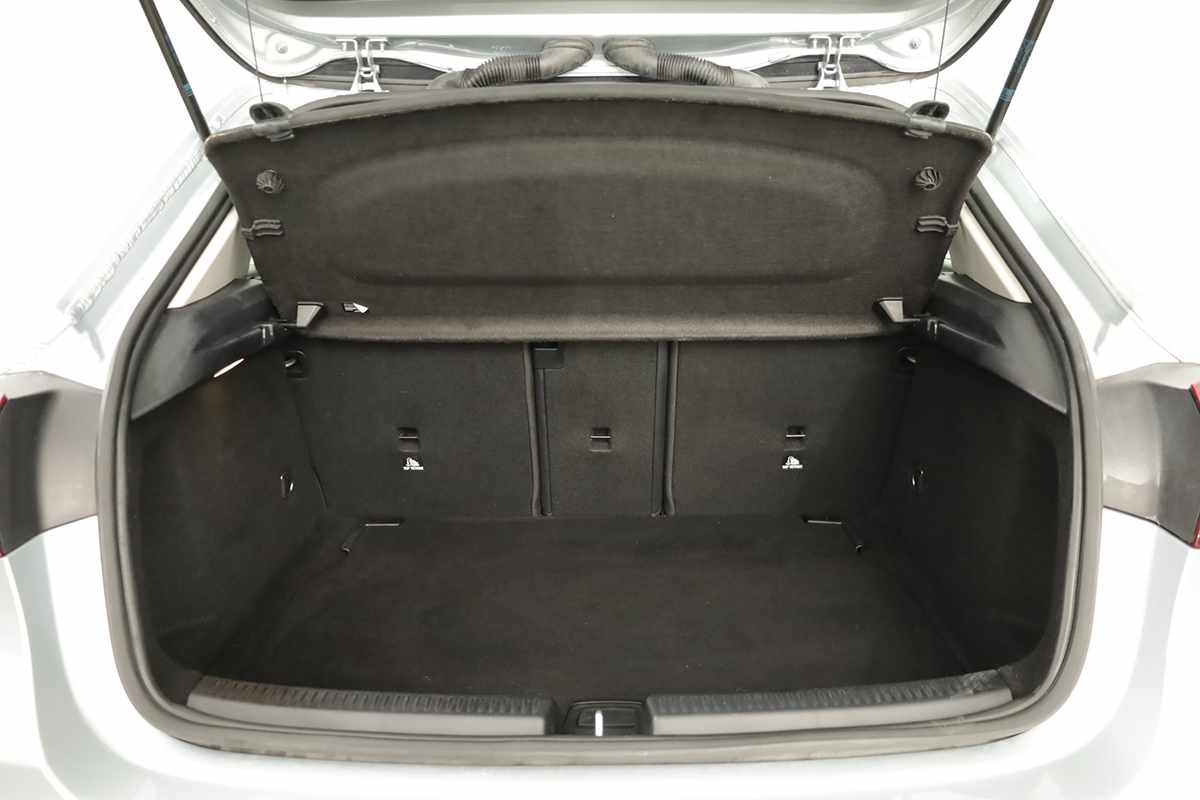 mercedes-benz-classe-a-2024-gasolina-1332cc