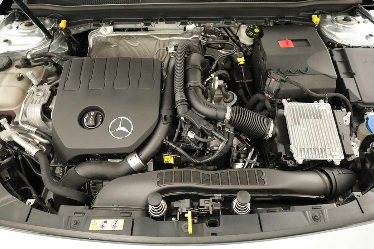 mercedes-benz-classe-a-2024-gasolina-1332cc