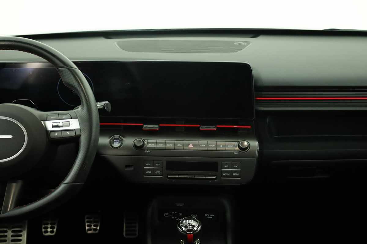 hyundai-kauai-2023-gasolina-998cc