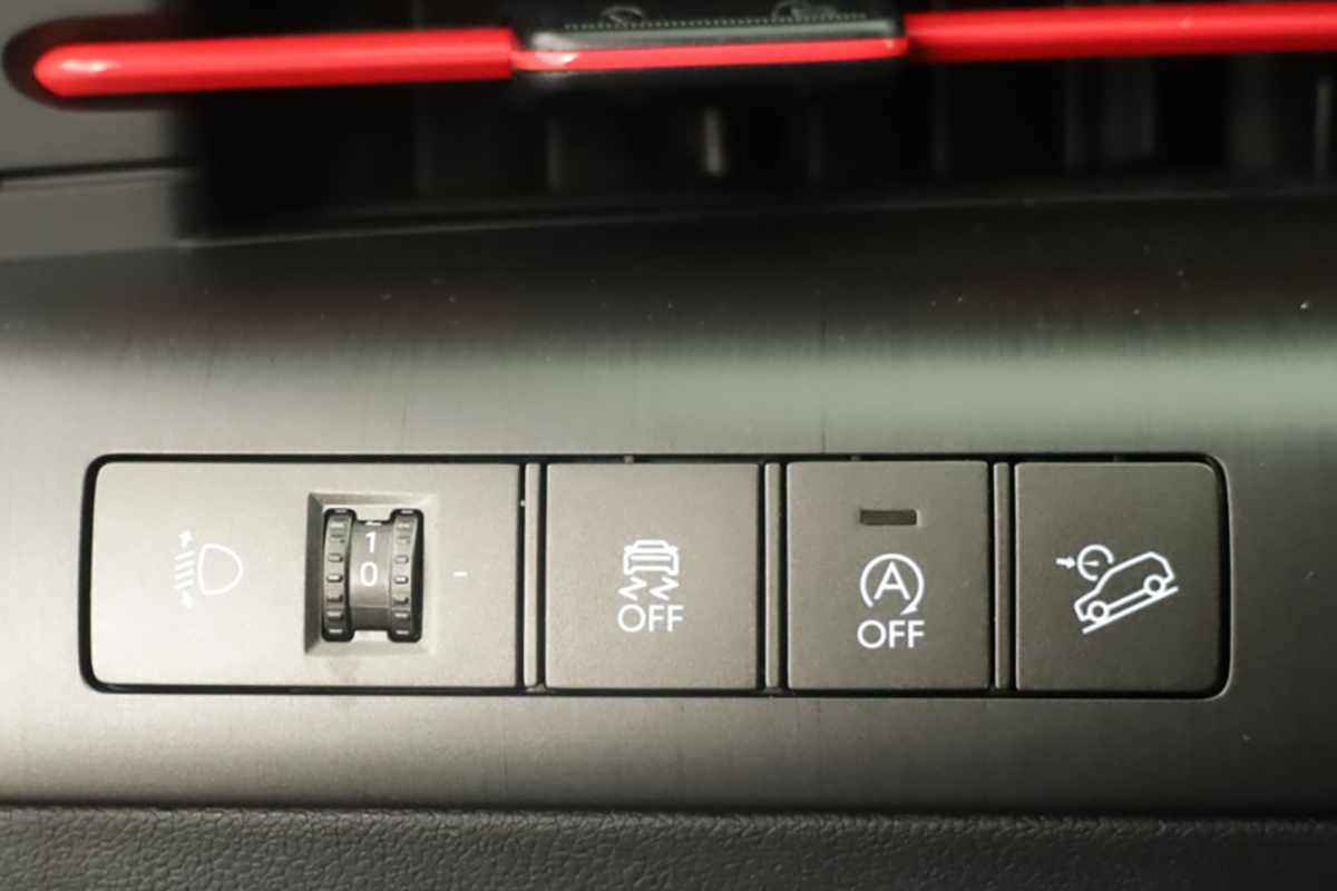 hyundai-kauai-2023-gasolina-998cc