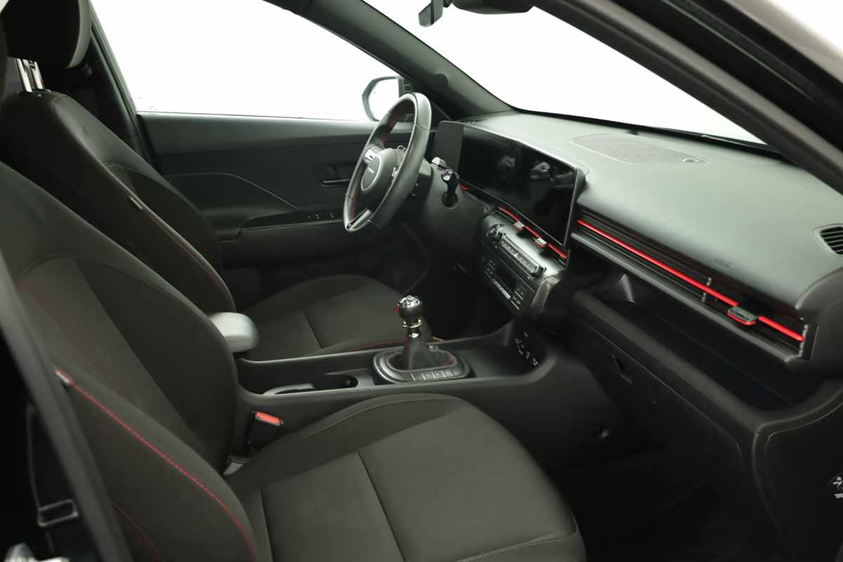 hyundai-kauai-2023-gasolina-998cc