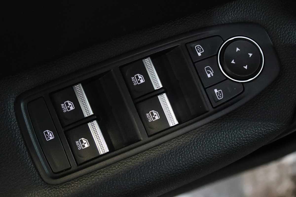 renault-captur-2024-gasolina-999cc