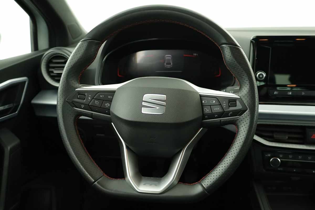 seat-ibiza-2025-gasolina-999cc