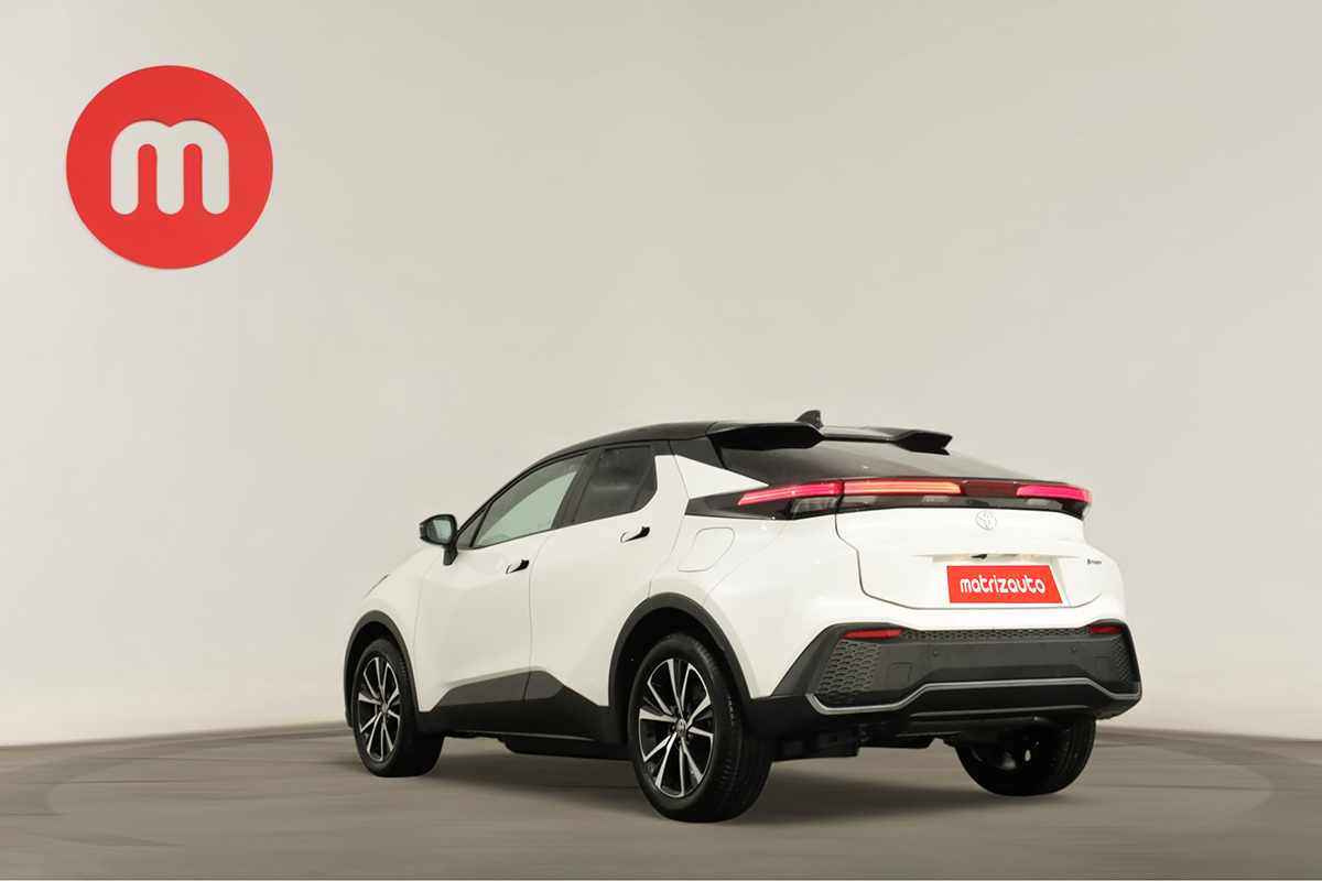 toyota-c-hr-2025-hibrido-a-gasolina-1987cc