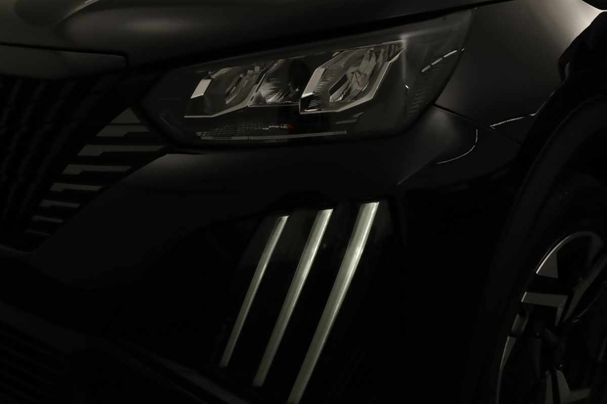 peugeot-e-2008-2024-eletrico-0cc