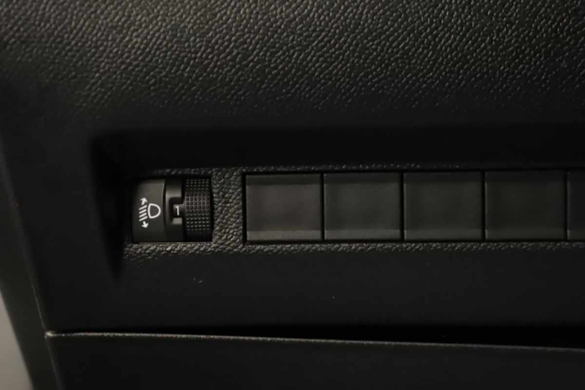 peugeot-e-2008-2024-eletrico-0cc