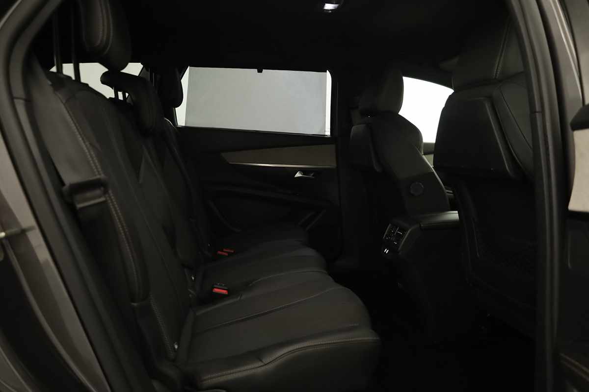 peugeot-5008-2025-diesel-1499cc