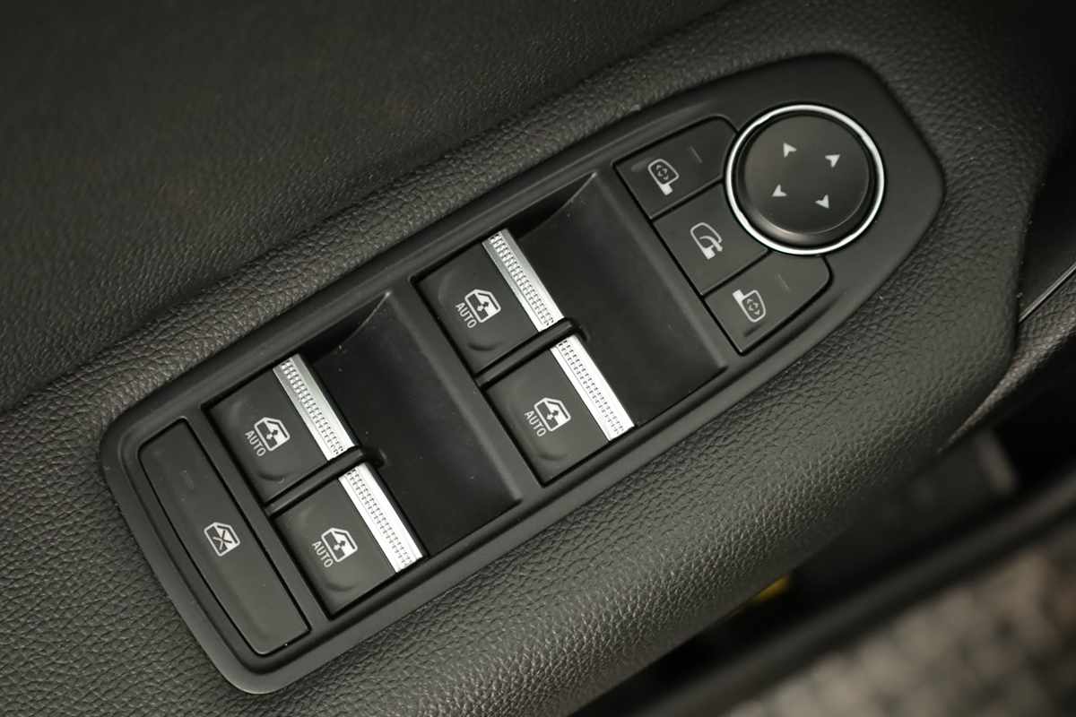 renault-captur-2024-gasolina-999cc