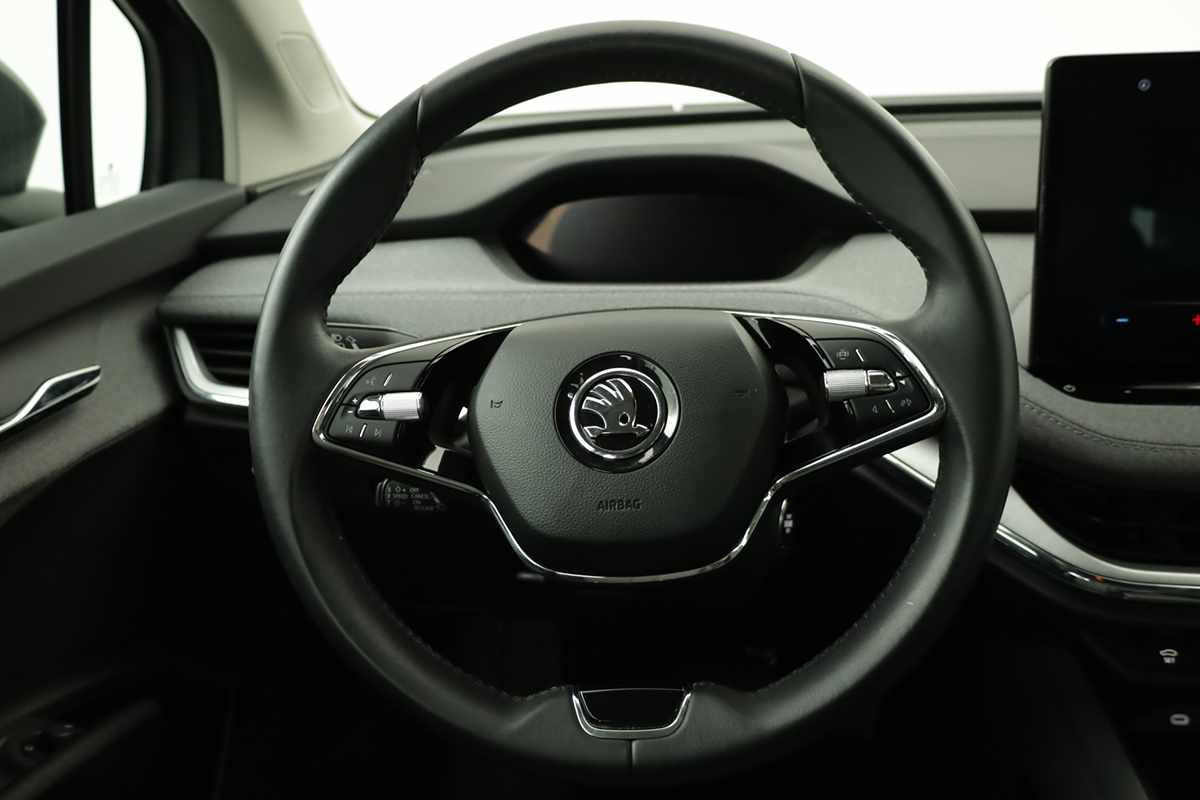 skoda-enyaq-2023-eletrico-0cc