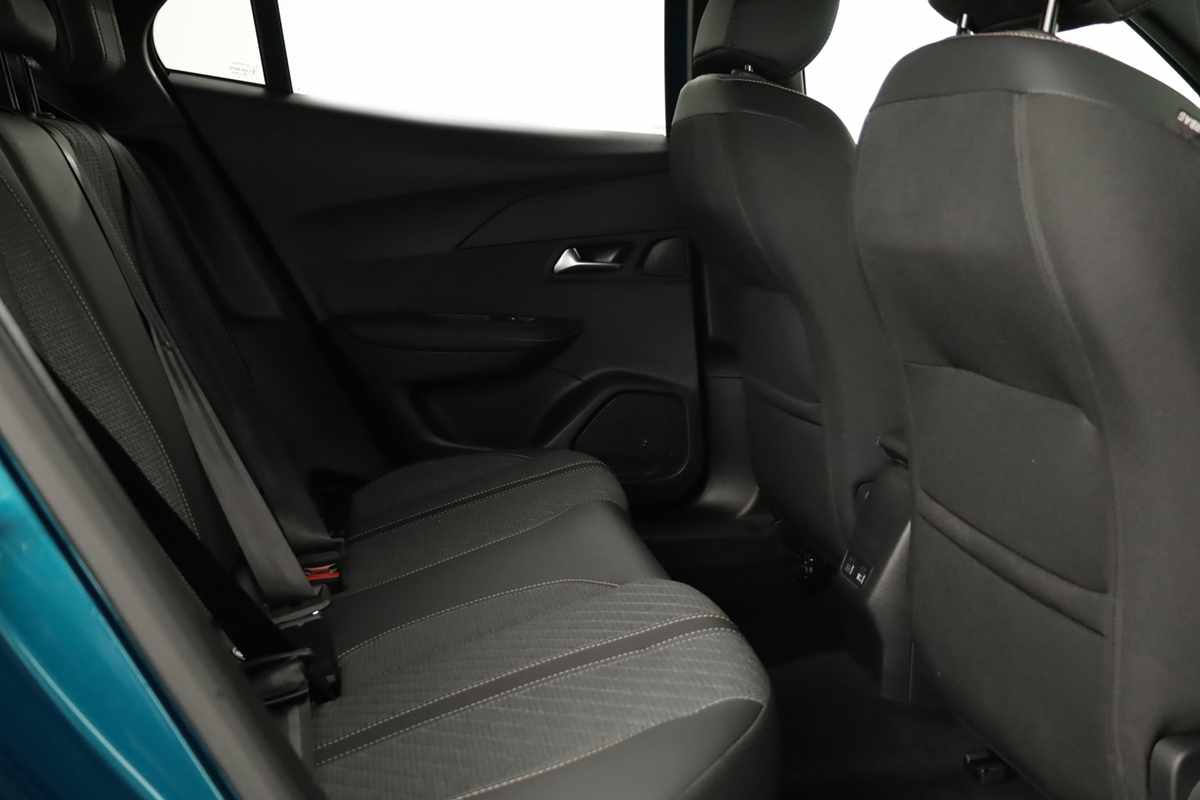 peugeot-2008-2025-gasolina-1199cc