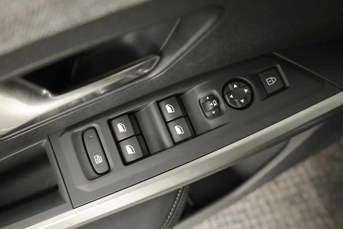 peugeot-3008-2025-gasolina-1199cc