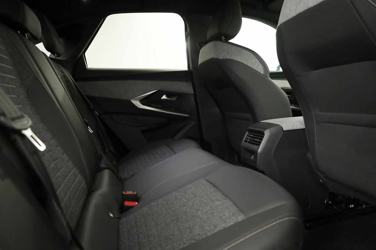 peugeot-3008-2025-gasolina-1199cc