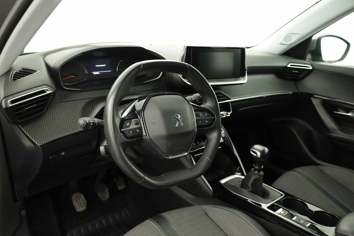 peugeot-2008-2021-diesel-1499cc