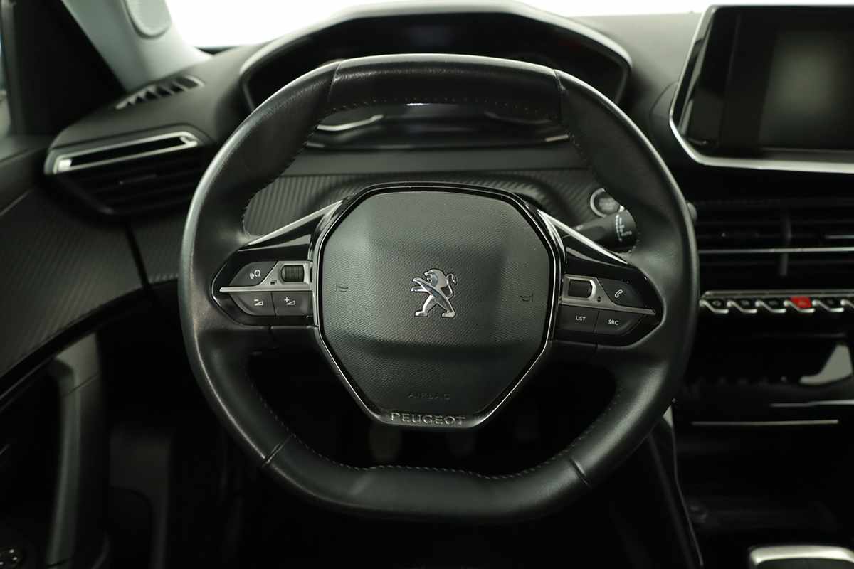 peugeot-2008-2021-diesel-1499cc