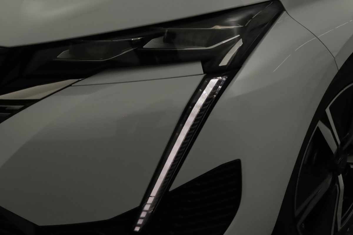 peugeot-308-2024-gasolina-1199cc