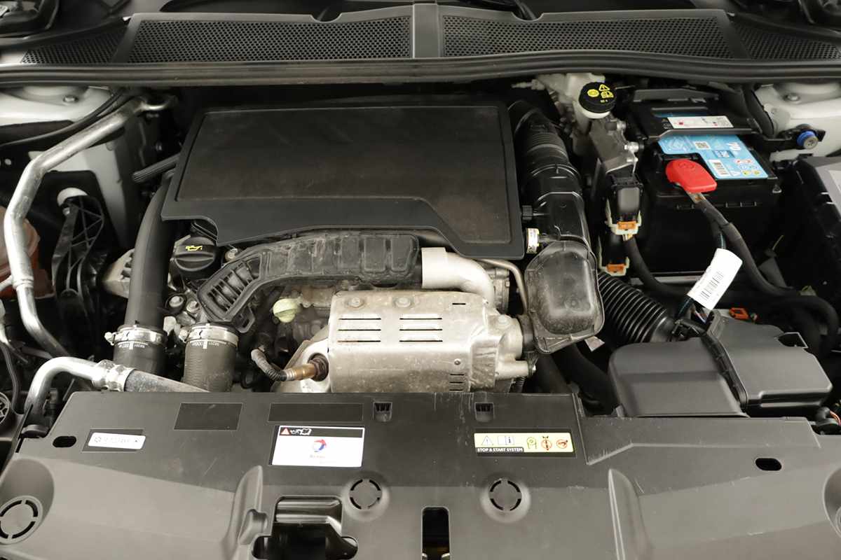 peugeot-308-2024-gasolina-1199cc