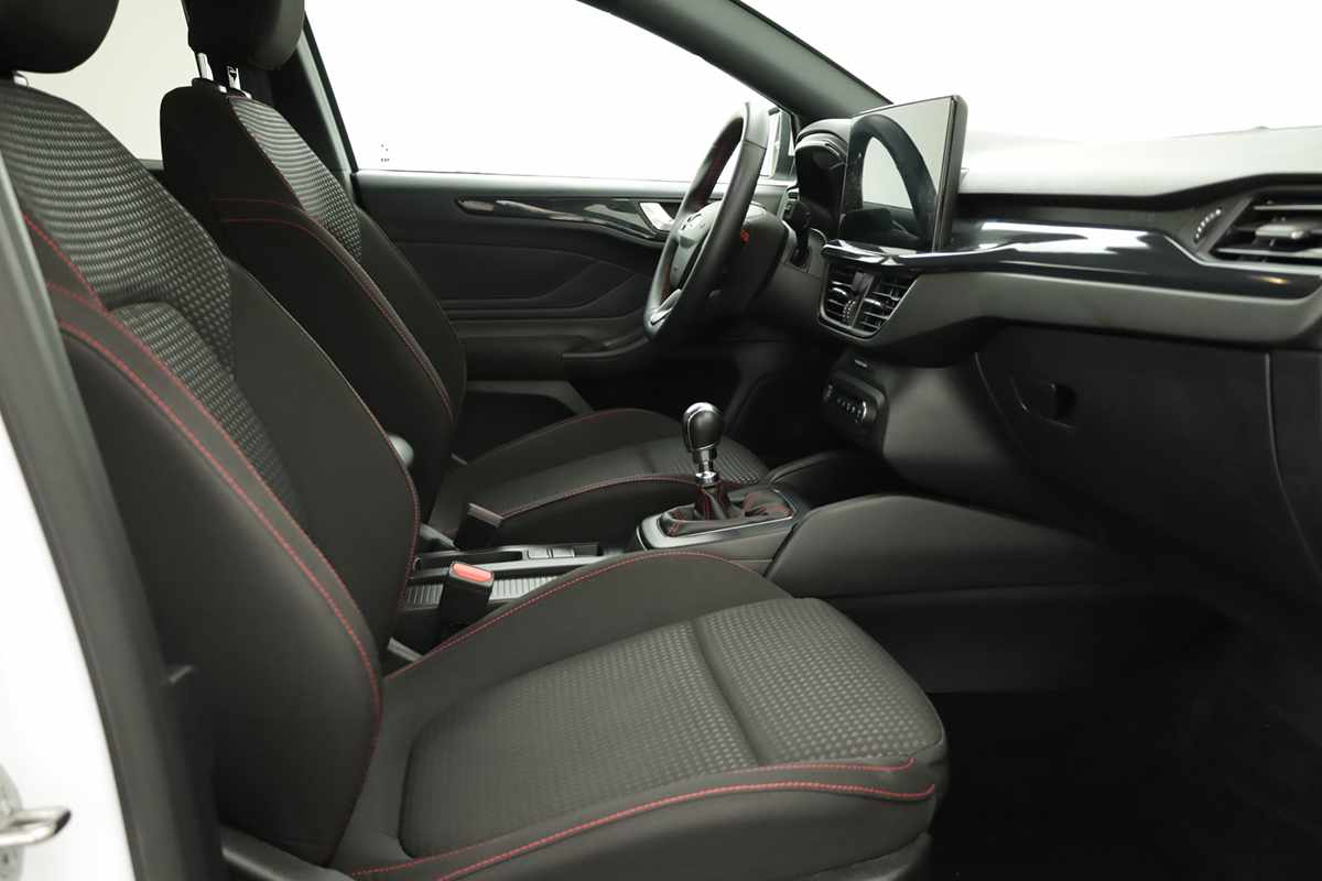 ford-focus-2025-gasolina-998cc