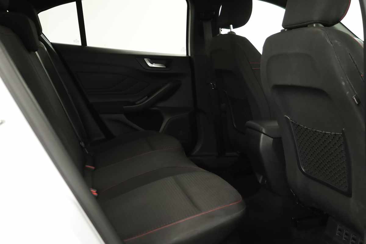 ford-focus-2025-gasolina-998cc