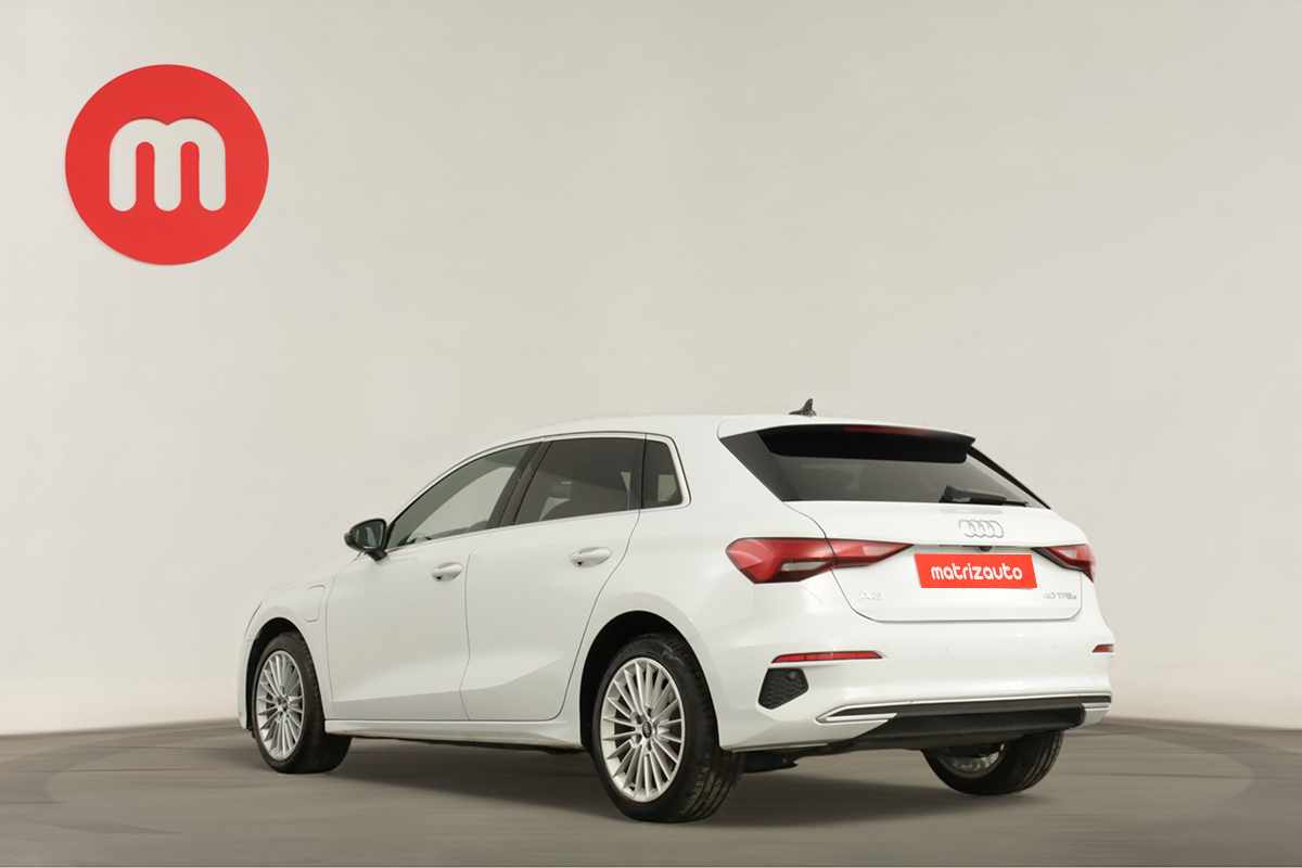 audi-a3-sportback-2024-hibrido-a-gasolina-1395cc