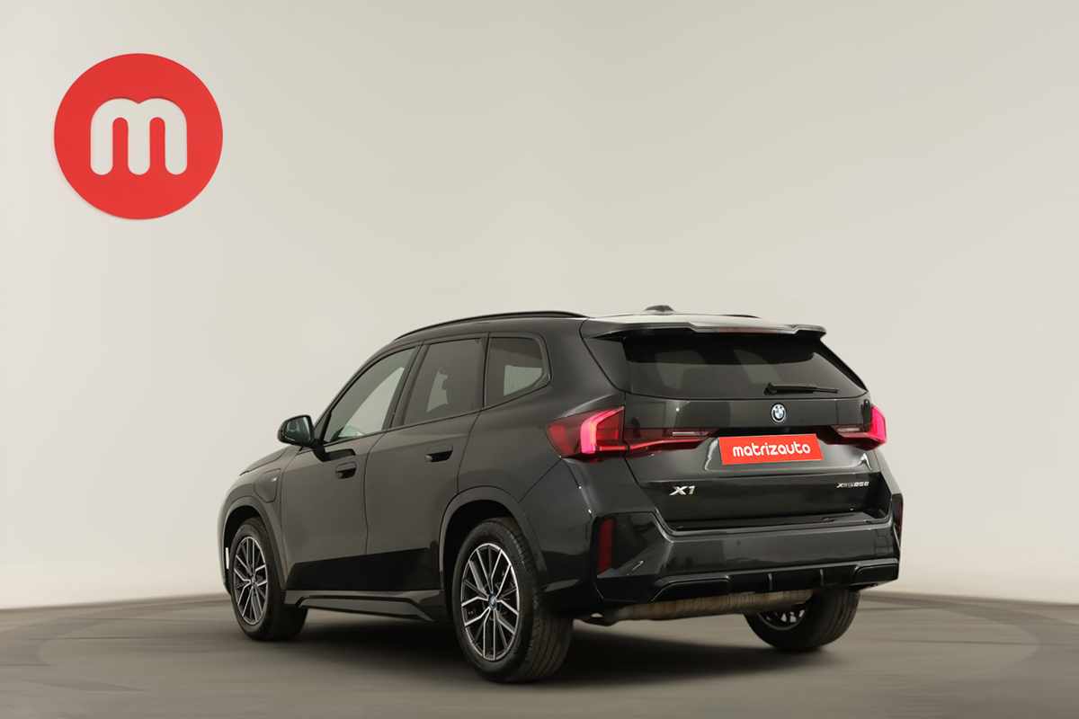 bmw-x1-2025-hibrido-a-gasolina-1499cc