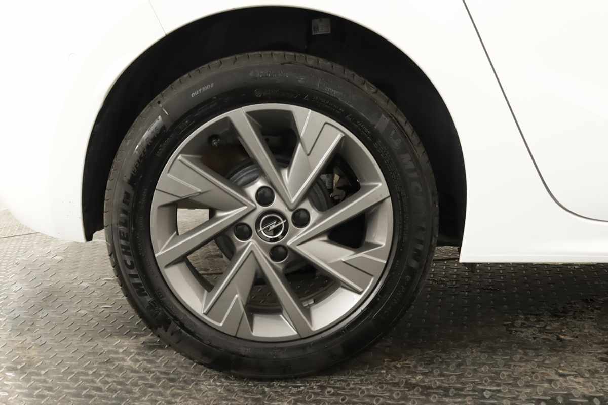 opel-corsa-2025-gasolina-1199cc