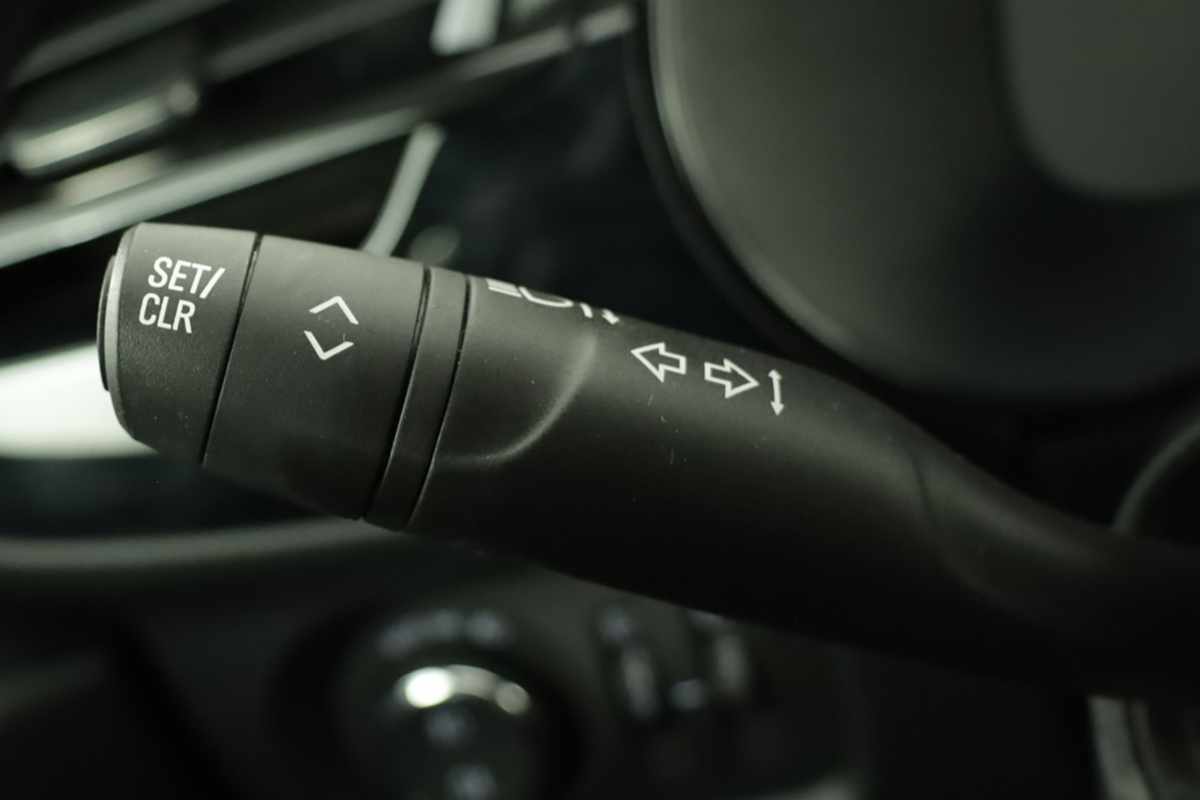 opel-corsa-2025-gasolina-1199cc