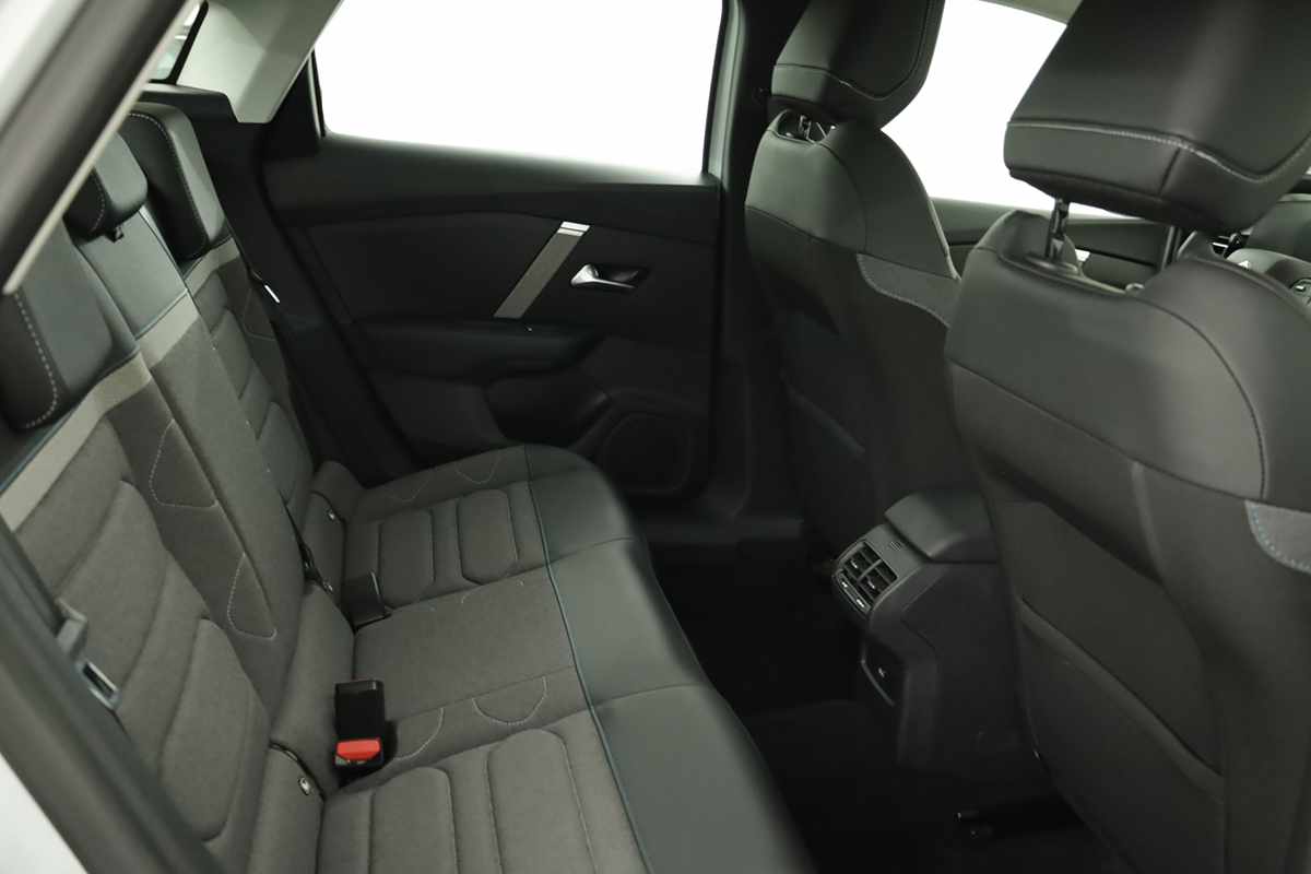 citroen-c4-2024-gasolina-1199cc