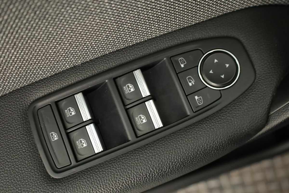 renault-captur-2024-gasolina-999cc