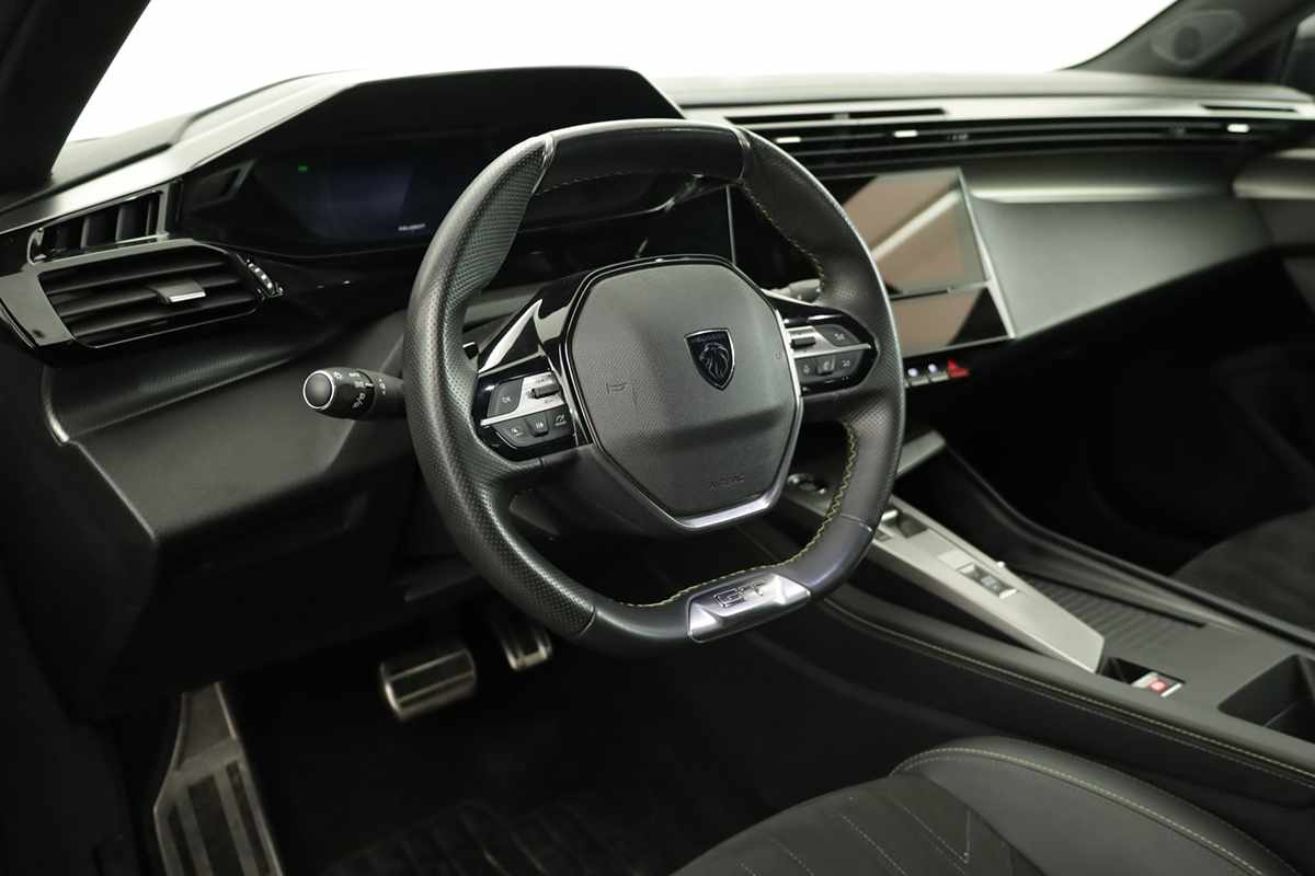 peugeot-308-2024-gasolina-1199cc