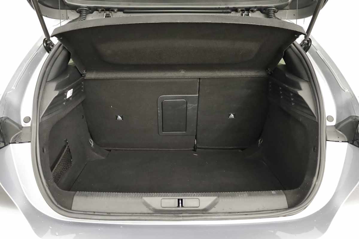 peugeot-308-2024-gasolina-1199cc