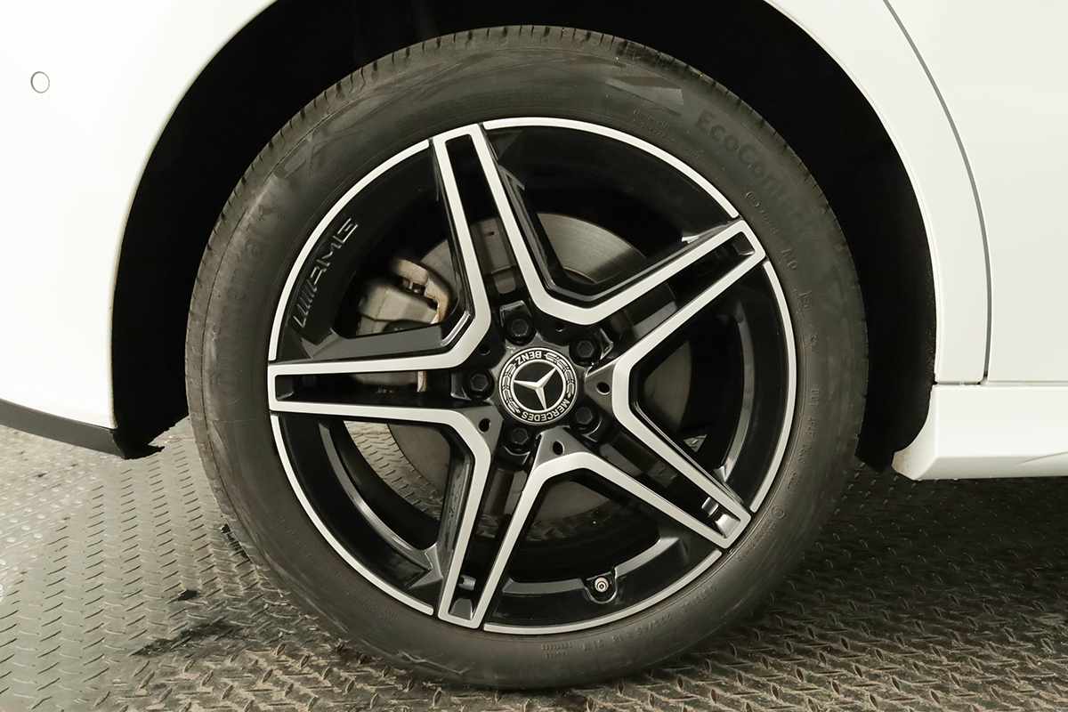 mercedes-benz-classe-b-2024-hibrido-a-gasolina-1332cc