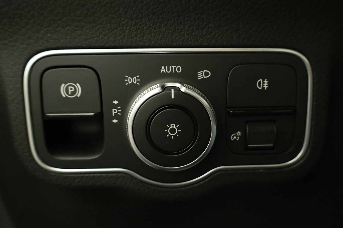 mercedes-benz-classe-b-2024-hibrido-a-gasolina-1332cc
