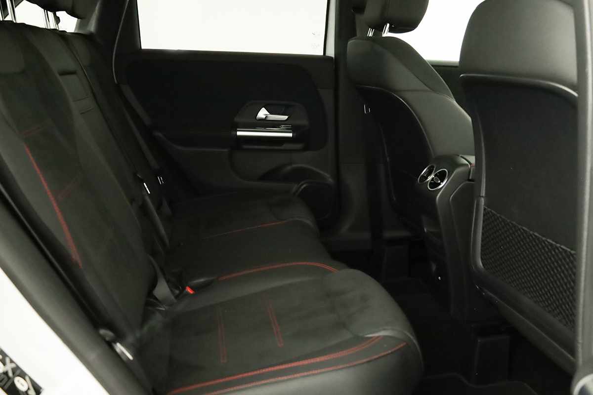 mercedes-benz-classe-b-2024-hibrido-a-gasolina-1332cc