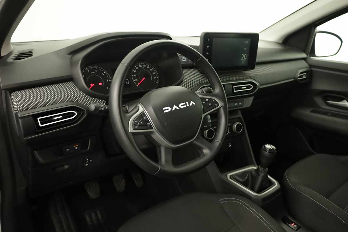 dacia-sandero-2025-gpl-999cc