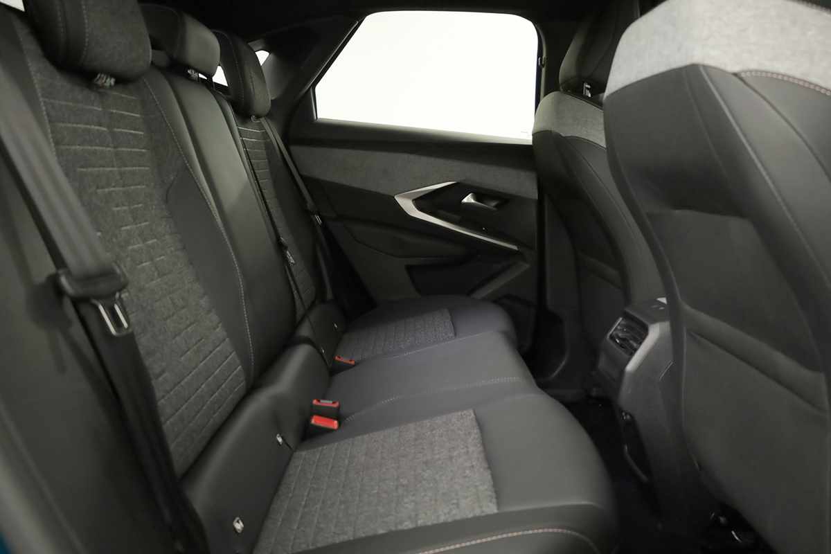 peugeot-3008-2025-gasolina-1199cc