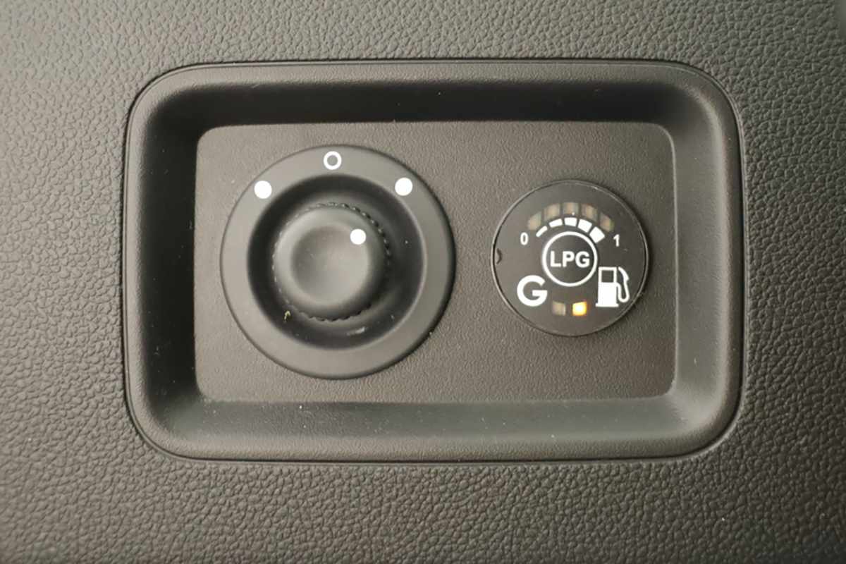 dacia-duster-2021-gpl-999cc