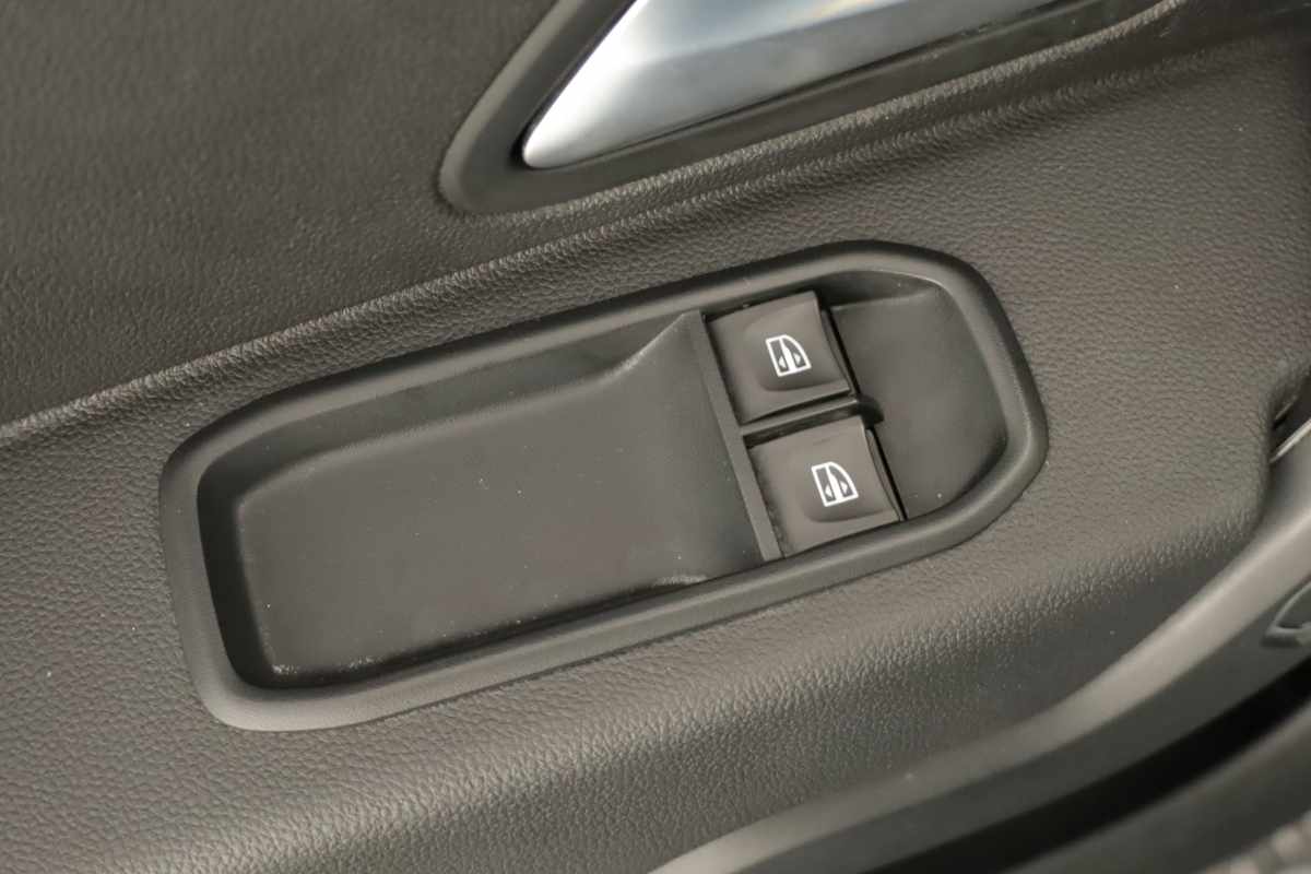 dacia-duster-2021-gpl-999cc