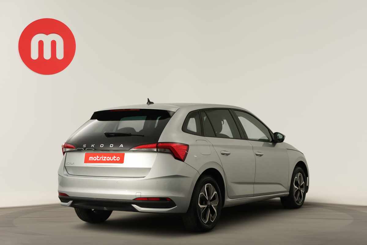 skoda-scala-2025-gasolina-999cc